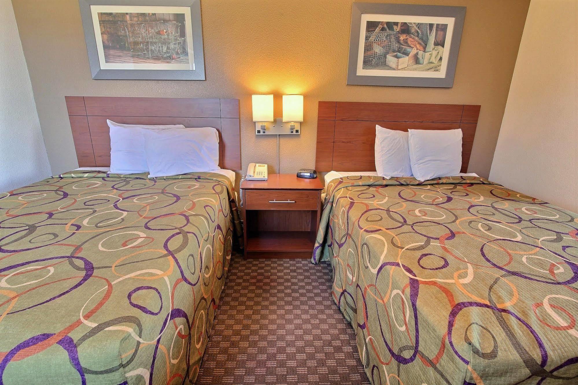 Intown Suites Extended Stay Chesapeake Va - I-64 Crossways Blvd Zewnętrze zdjęcie